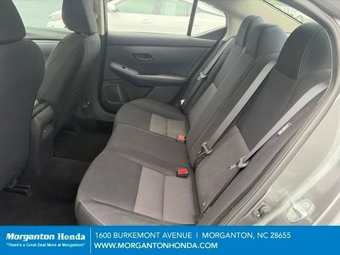 Used 2024 Nissan Sentra SV FWD image 25
