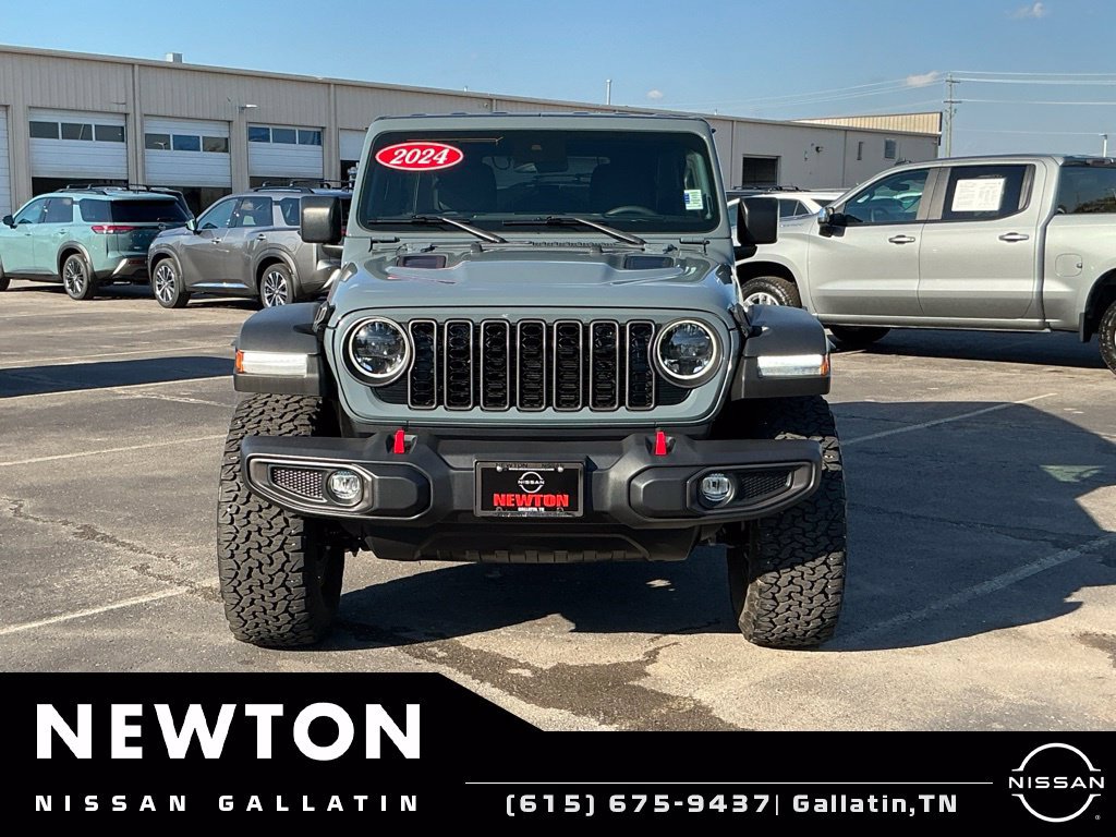 Used 2024 Jeep Wrangler Unlimited Rubicon AWD/4WD image 24