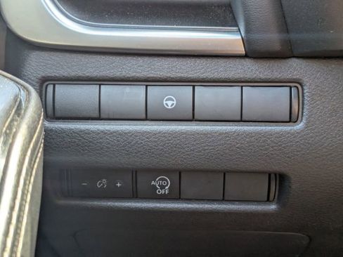 Used 2023 Nissan Rogue SV image 23