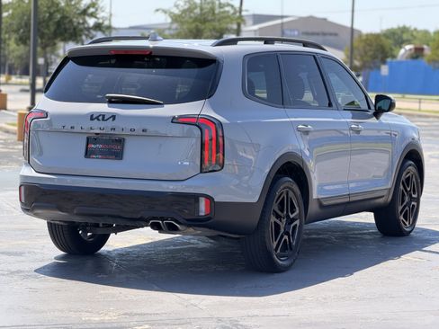 Used 2025 Kia Telluride EX X-Line AWD/4WD image 9