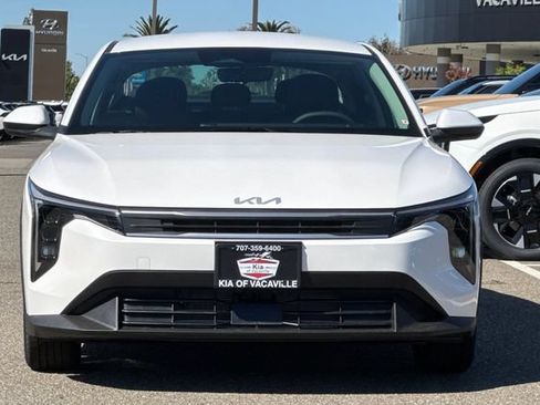 New 2026 Kia K4 FWD image 9