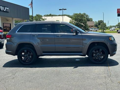 Used 2016 Jeep Grand Cherokee High Altitude AWD/4WD image 4