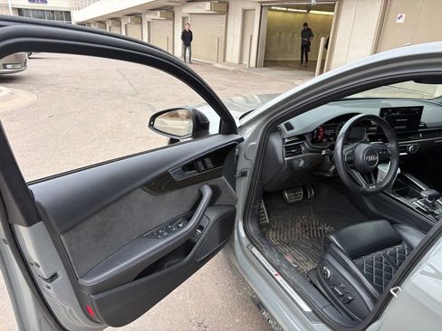 Used 2020 Audi S4 Premium Plus w/ Premium Plus Package image 13