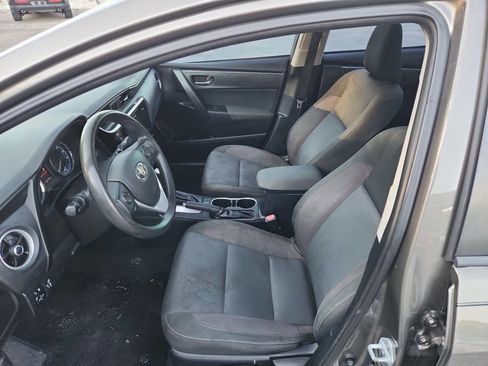 Used 2017 Toyota Corolla LE w/ LE Premium Package FWD image 10