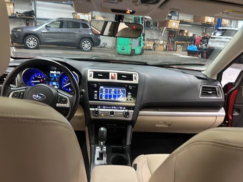 Used 2017 Subaru Legacy 2.5i Limited AWD/4WD image 26