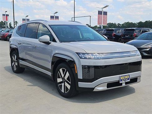 New 2026 Hyundai Ioniq 9 SEL image 3