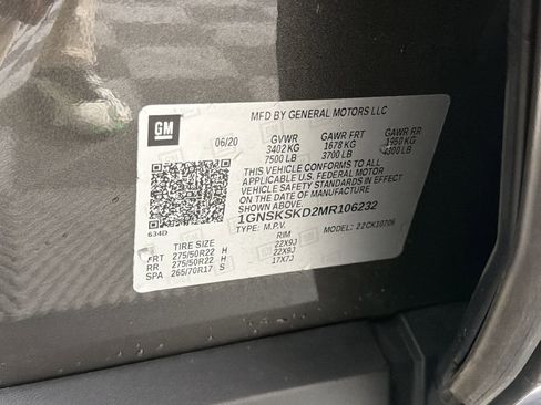 Used 2021 Chevrolet Tahoe Premier w/ Premium Package image 34