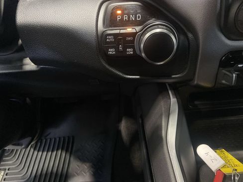 Used 2020 RAM 1500 Big Horn AWD/4WD image 15