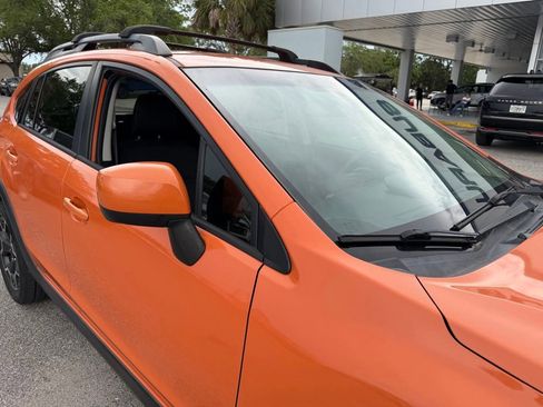 Used 2014 Subaru Crosstrek 2.0i Premium AWD/4WD image 16
