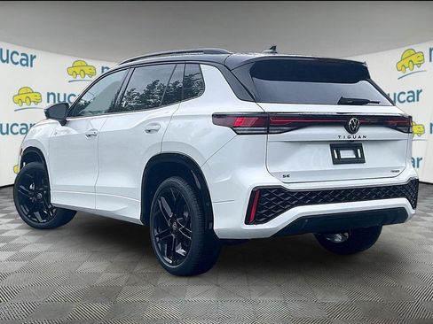 New 2026 Volkswagen Tiguan SE R-Line AWD/4WD image 5