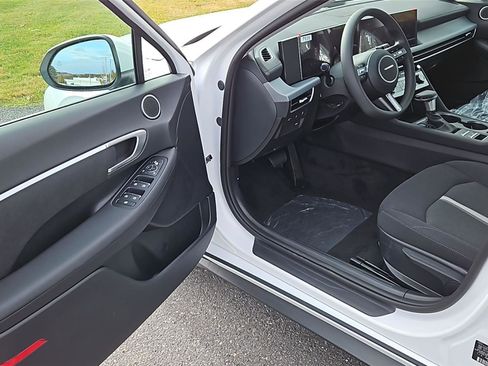 New 2026 Hyundai Sonata SE image 9