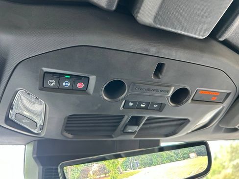 Used 2025 GMC Hummer EV 3X AWD/4WD image 67
