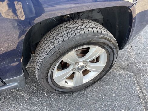 Used 2016 Jeep Compass Sport w/ Power Value Group image 14