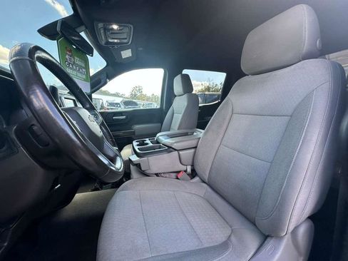 Used 2021 Chevrolet Silverado 1500 LT image 9