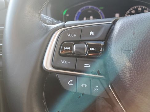 Used 2021 Honda Accord Touring image 26