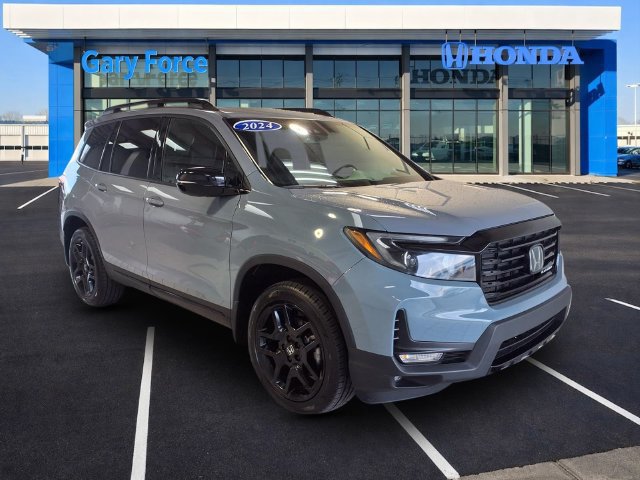 Used 2024 Honda Passport Black Edition image 1