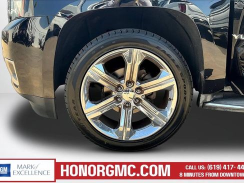 Used 2018 GMC Yukon SLT AWD/4WD image 30