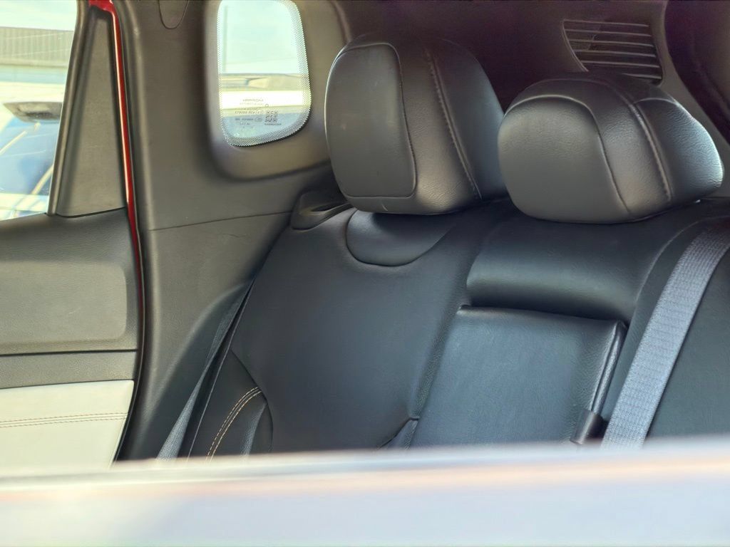 Used 2024 Jeep Compass Limited AWD/4WD image 28