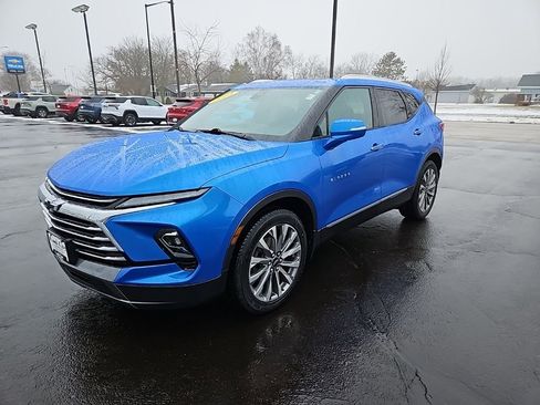 Used 2024 Chevrolet Blazer Premier w/ Driver Confidence II Package AWD/4WD image 7