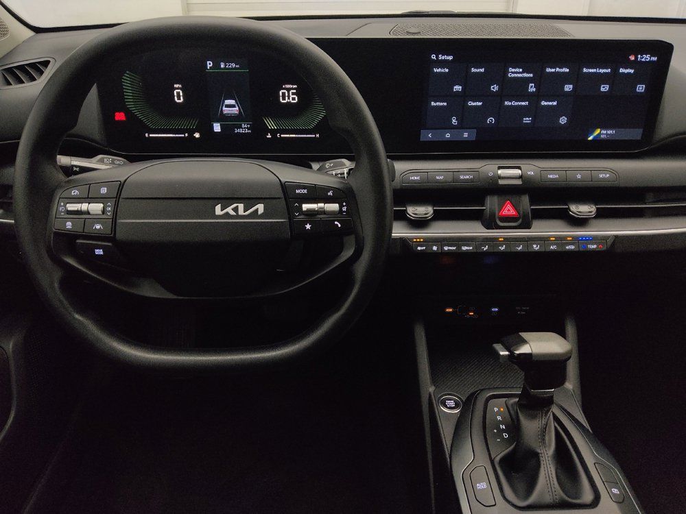 Used 2025 Kia K4 FWD image 22
