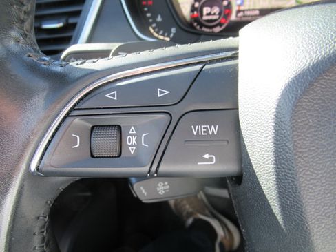 Used 2018 Audi Q5 2.0T Premium Plus w/ Premium Plus Package image 24