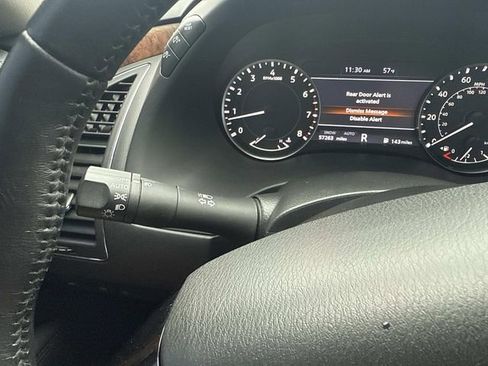Used 2024 Nissan Armada SL w/ Captain's Chairs Package AWD/4WD image 35