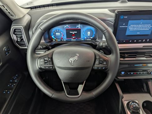 Certified 2025 Ford Bronco Sport Badlands AWD/4WD image 17