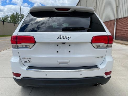Used 2015 Jeep Grand Cherokee Limited AWD/4WD image 10