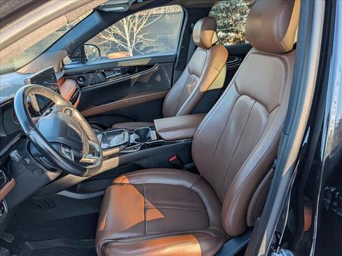 Certified 2023 Lincoln Nautilus Reserve w/ Equipment Group 201A image 28