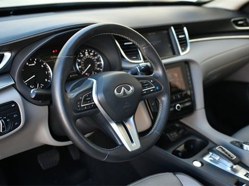 Used 2023 INFINITI QX50 Luxe image 23