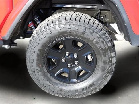 Used 2022 Jeep Gladiator Mojave w/ Trailer Tow Package image 8