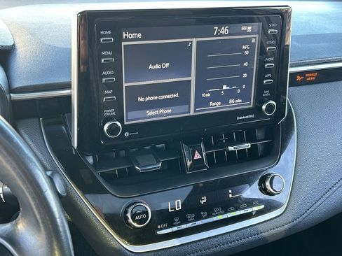 Used 2021 Toyota Corolla SE w/ Carpet Mat Package (TMS) image 22