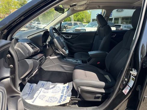Used 2020 Subaru Forester Premium AWD/4WD image 21