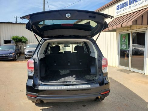 Used 2017 Subaru Forester 2.5i Premium w/ All-Weather Package AWD/4WD image 42