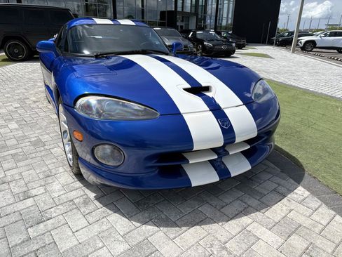 Used 1996 Dodge Viper GTS RWD image 8
