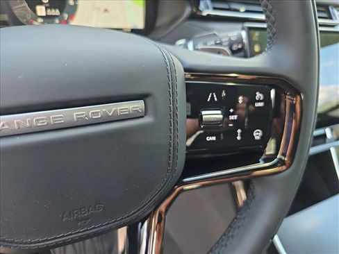 New 2026 Land Rover Range Rover Velar Dynamic SE AWD/4WD image 19