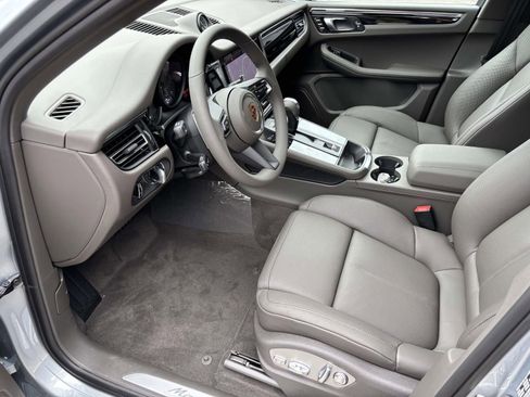 New 2026 Porsche Macan S image 19