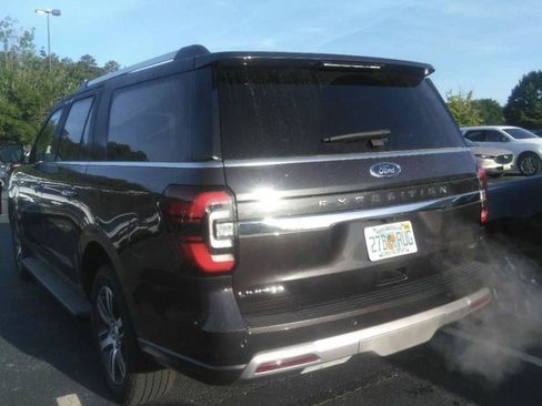 Used 2024 Ford Expedition Max Limited RWD image 2