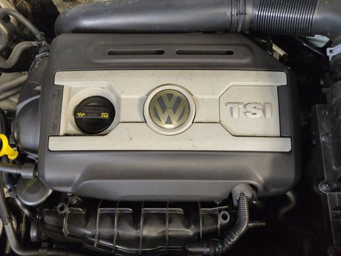 Used 2017 Volkswagen Tiguan Limited w/ Premium Package image 30