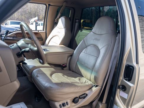 Used 2000 Ford F250 XL image 23