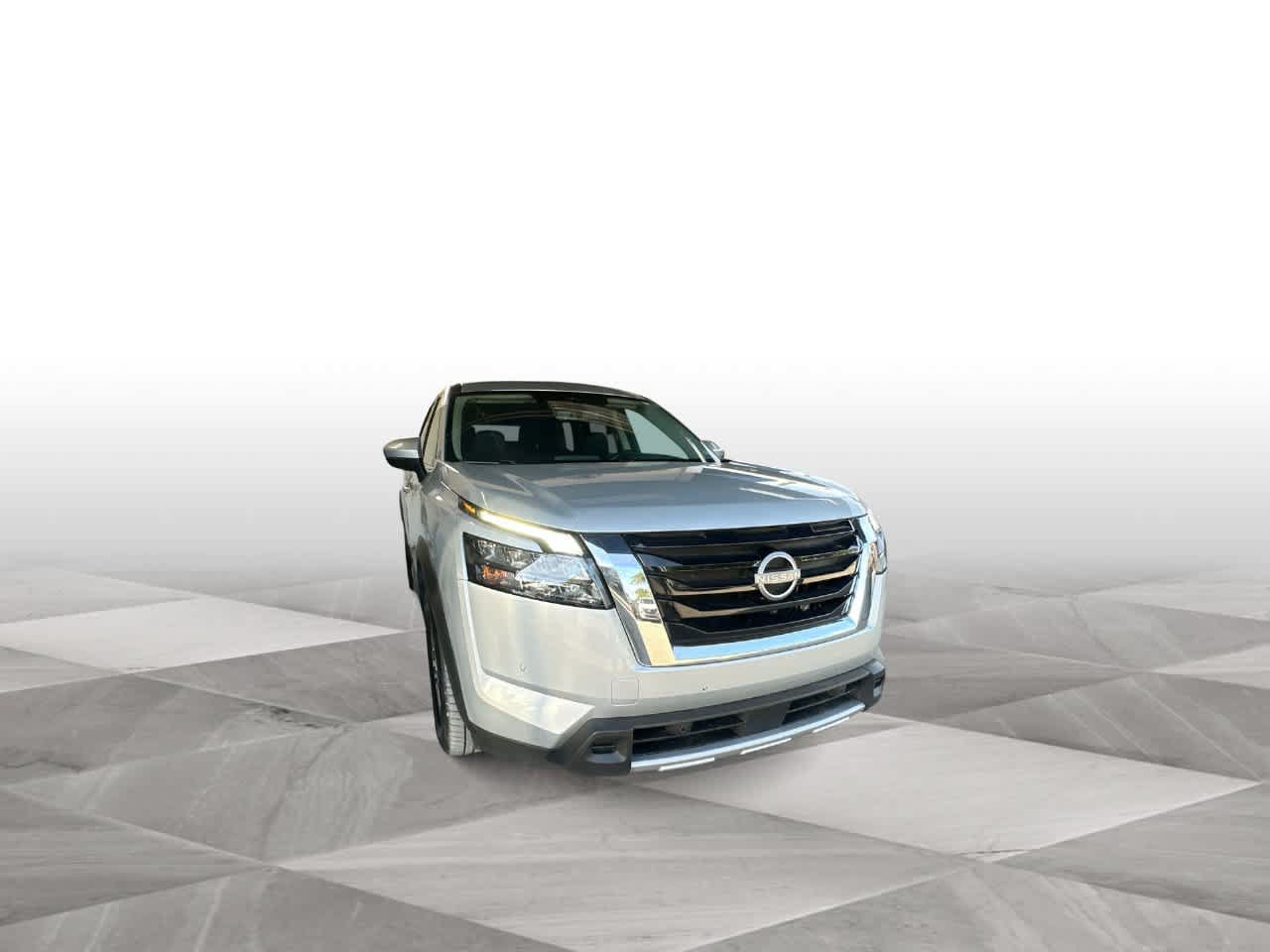 Used 2025 Nissan Pathfinder SL AWD/4WD image 2