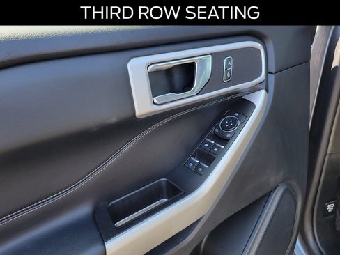 Certified 2022 Ford Explorer XLT w/ Equipment Group 202A AWD/4WD image 22