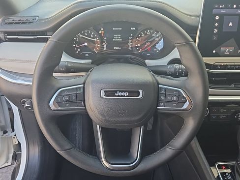 Used 2024 Jeep Compass Limited AWD/4WD image 15
