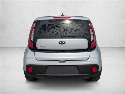 Used 2018 Kia Soul image 6