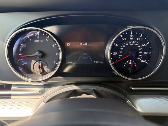 Certified 2024 Kia Carnival LX FWD image 22