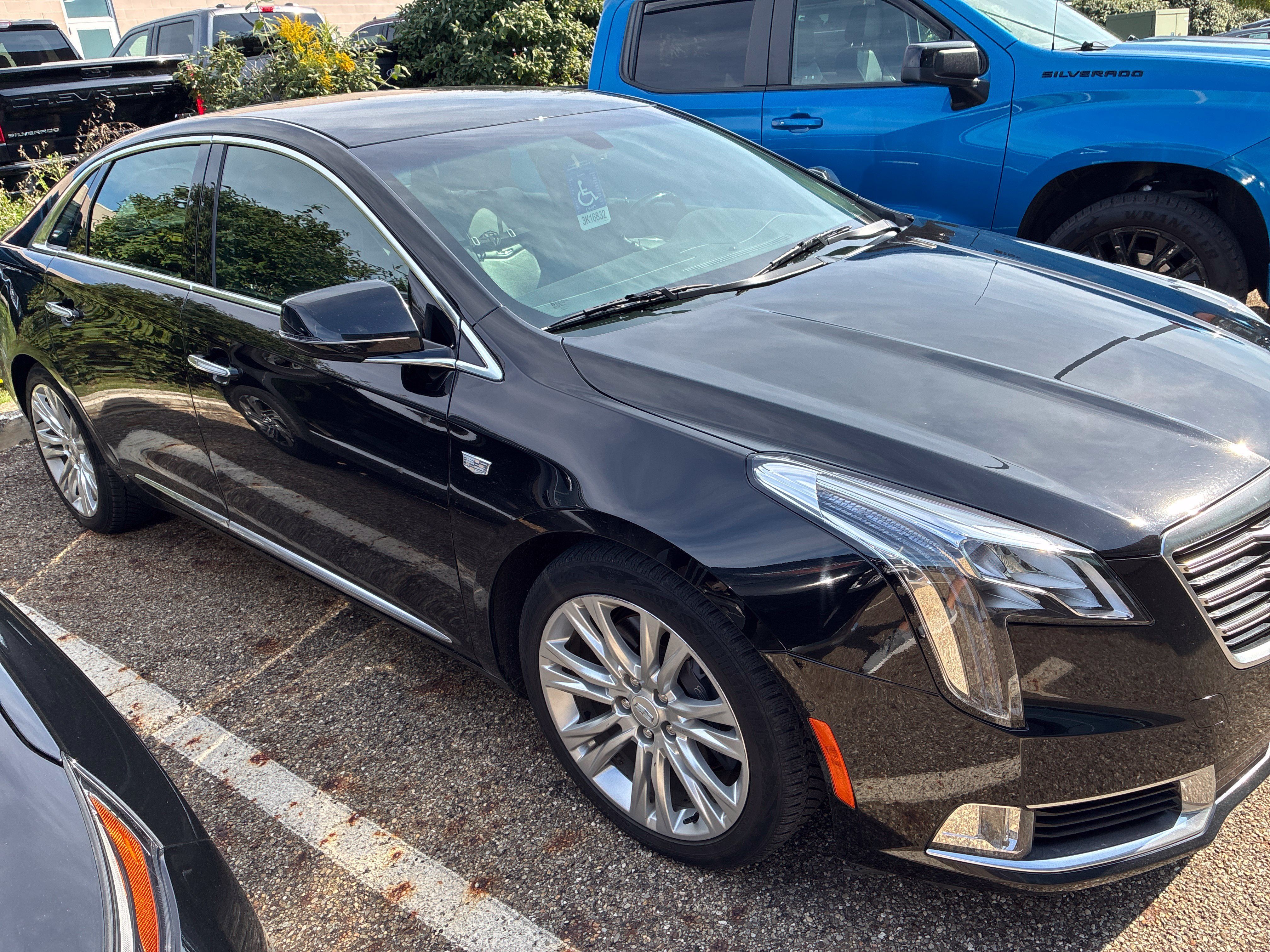 Used 2019 Cadillac XTS Luxury FWD image 4