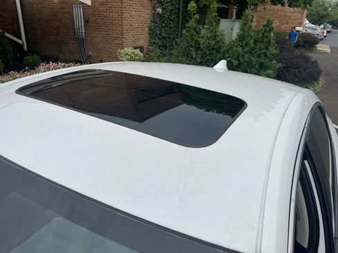 Used 2022 Honda Accord EX-L image 23