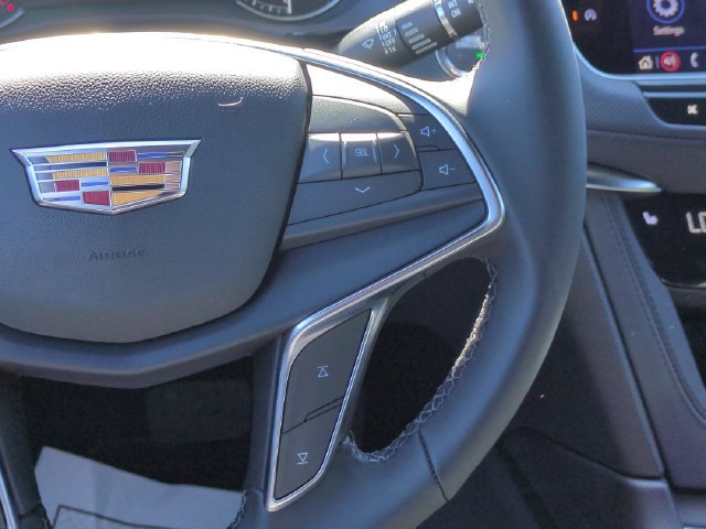 New 2026 Cadillac XT5 Luxury FWD image 17