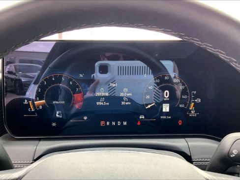 Used 2024 Ford Mustang GT Premium image 25