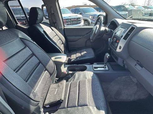 Used 2017 Nissan Frontier SV w/ SV Value Truck Package image 13